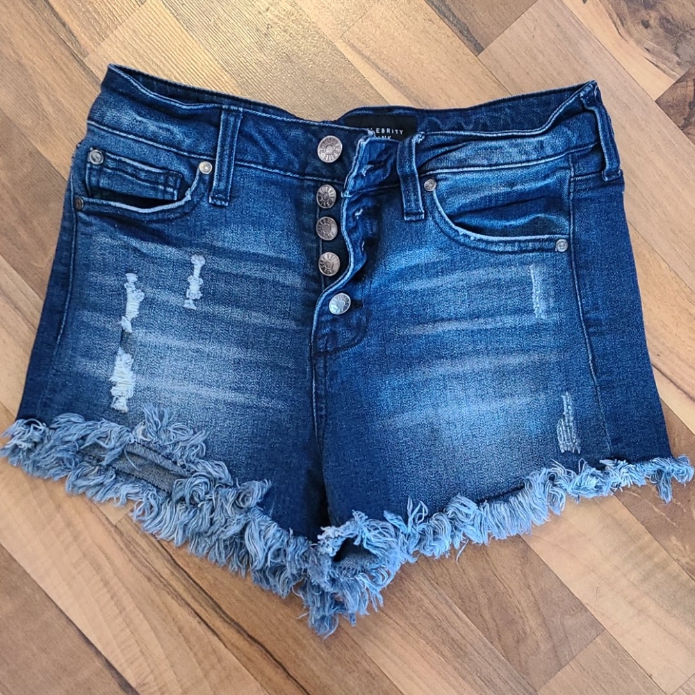 Women's Jean shorts size 3/26
